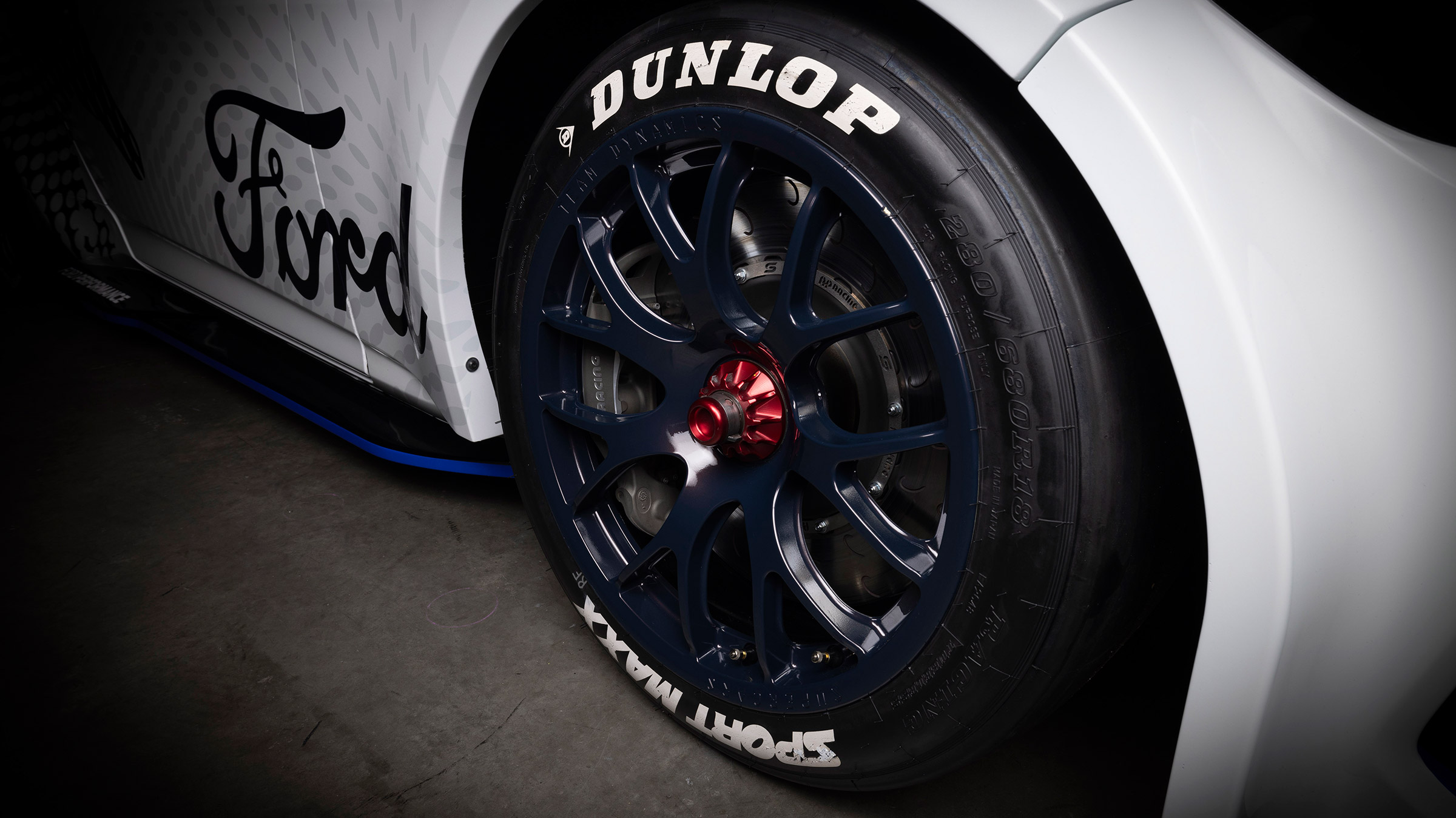 Ford Mustang Australian Supercar – wheel