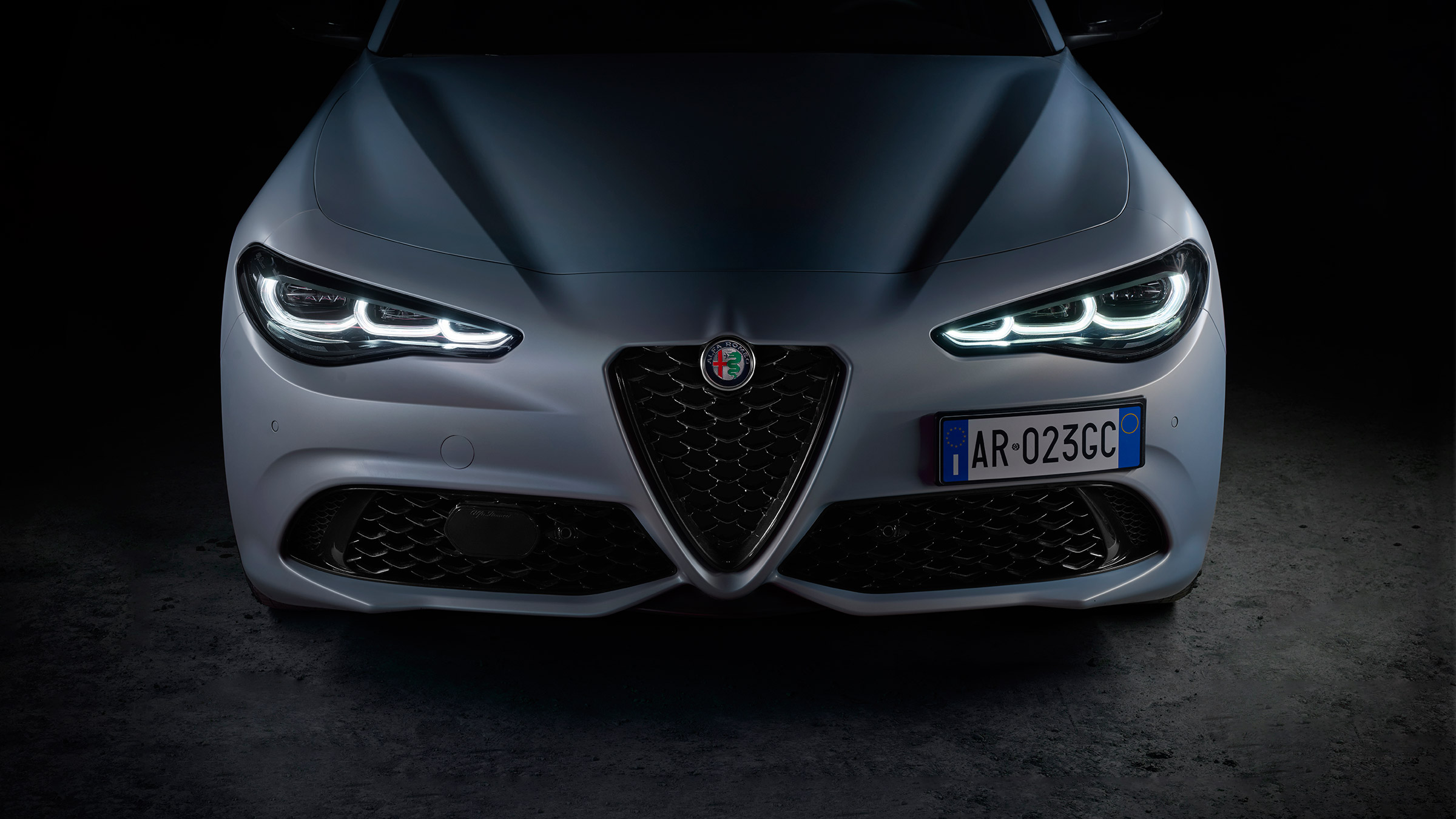 Alfa Romeo Giulia – headlights