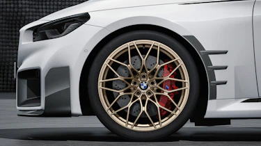 BMW M Performance parts BMW M2 – wheels gold