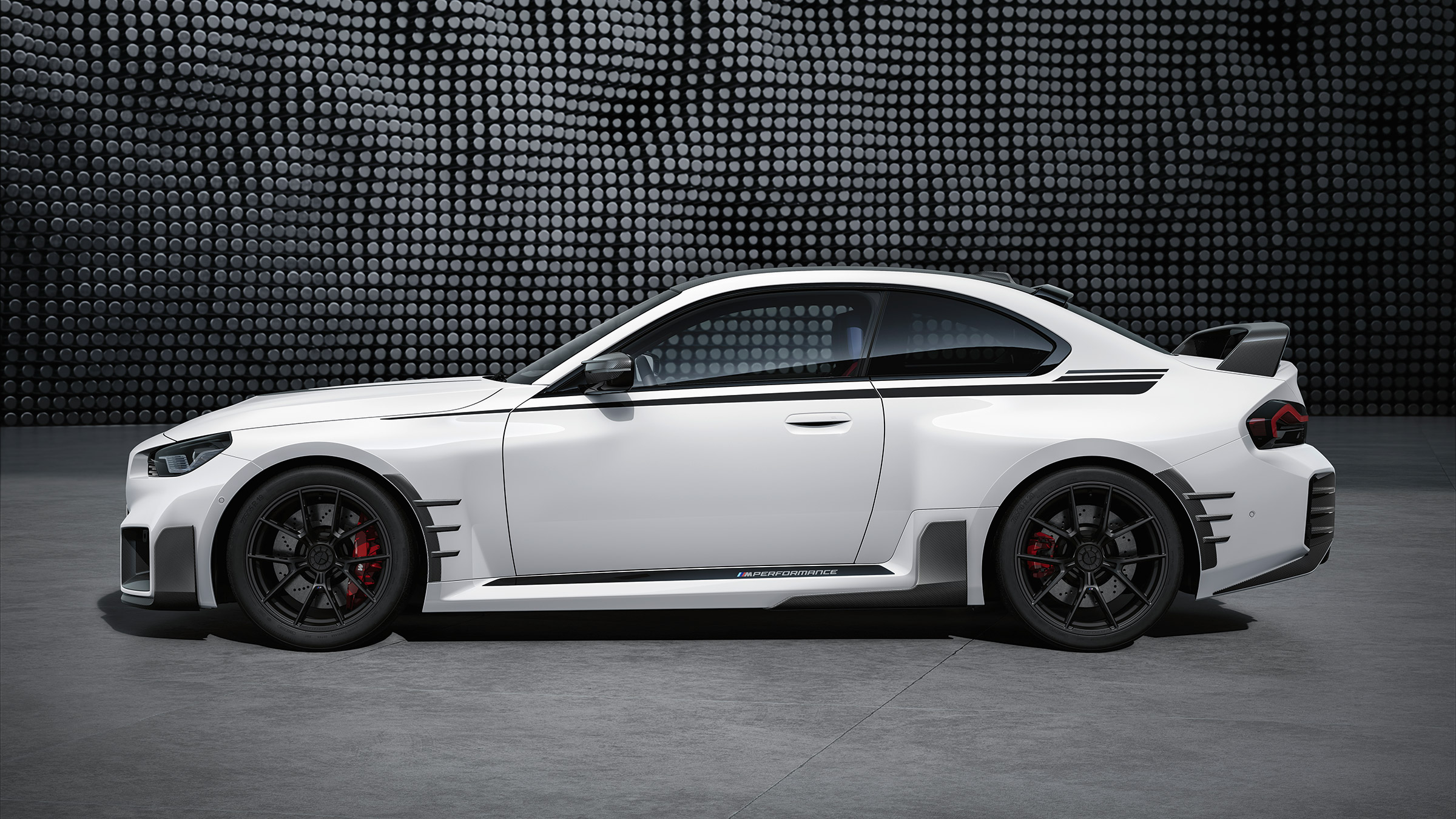 BMW M Performance parts BMW M2 – sideBMW M Performance parts BMW M2 – 