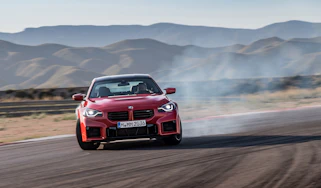 2022 BMW M2 – header