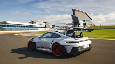 Porsche 911 GT3 RS 2022 – rear