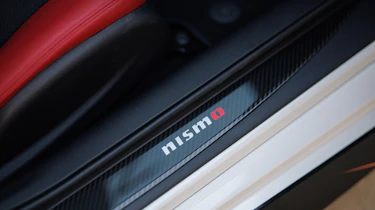 Nissan Z Nismo SEMA – sill