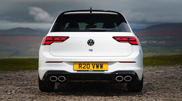 Volkswagen Golf R 20 Years – white pipes