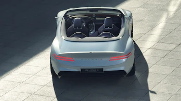 Genesis X Convertible – rear