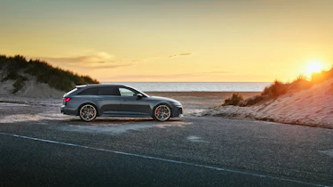 Audi RS6 Performance – side