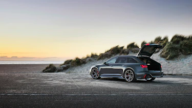 Audi RS6 Performance – rear quarter