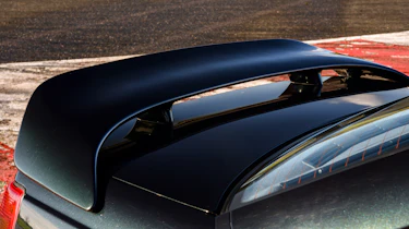 Lotus Carlton – rear spoiler