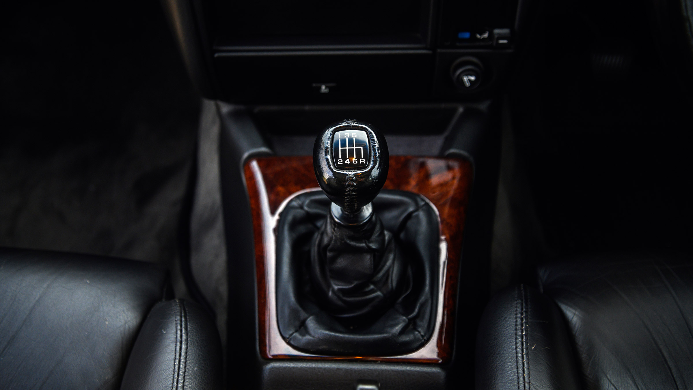 Lotus Carlton – manual