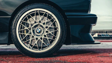 BMW E30 M3 by Redux