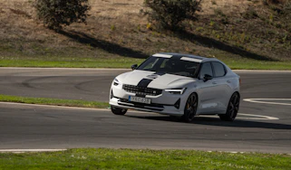 Polestar 2 BST 270 – hard cornering