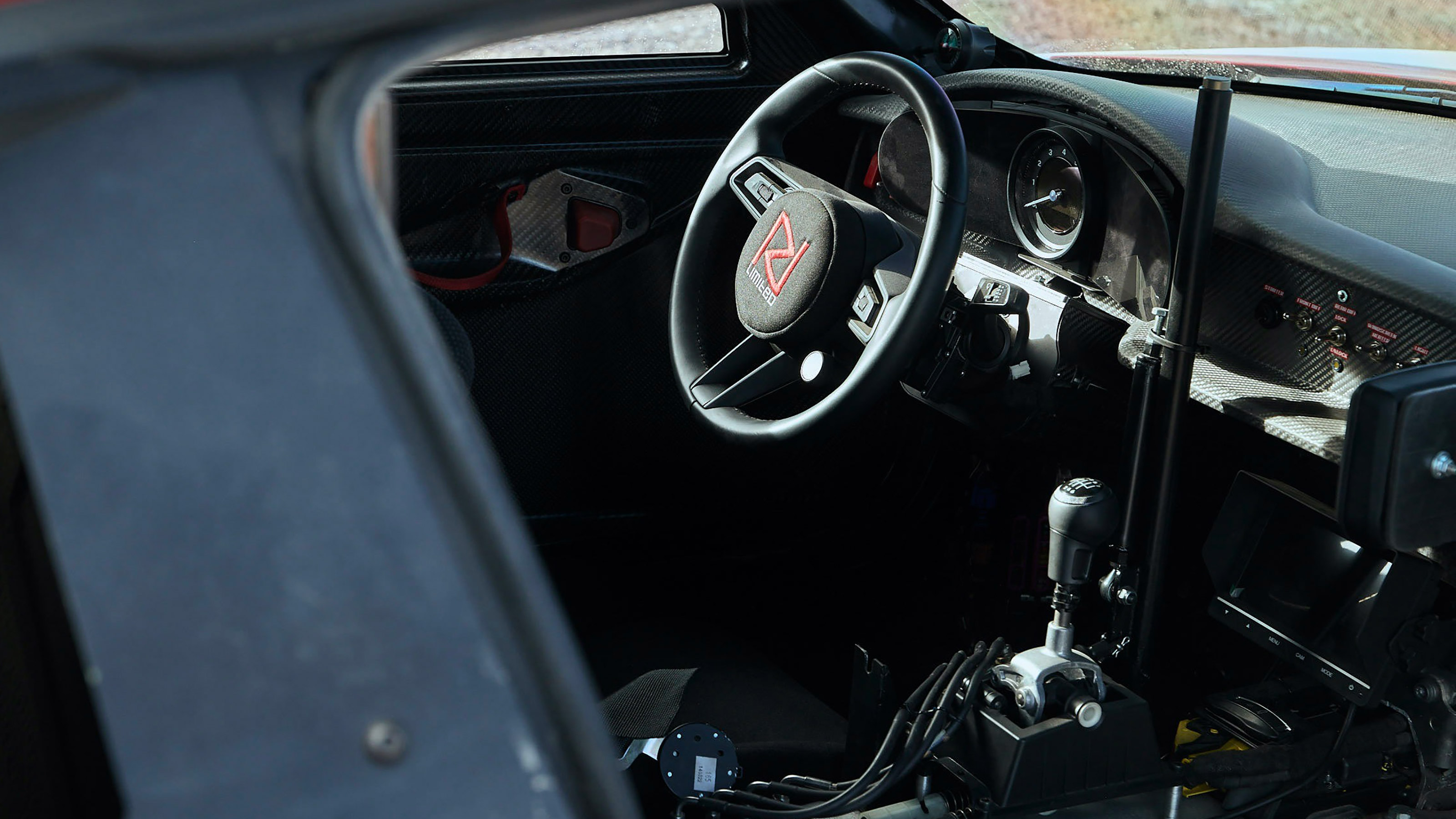 Dakar inspired Porsche 911