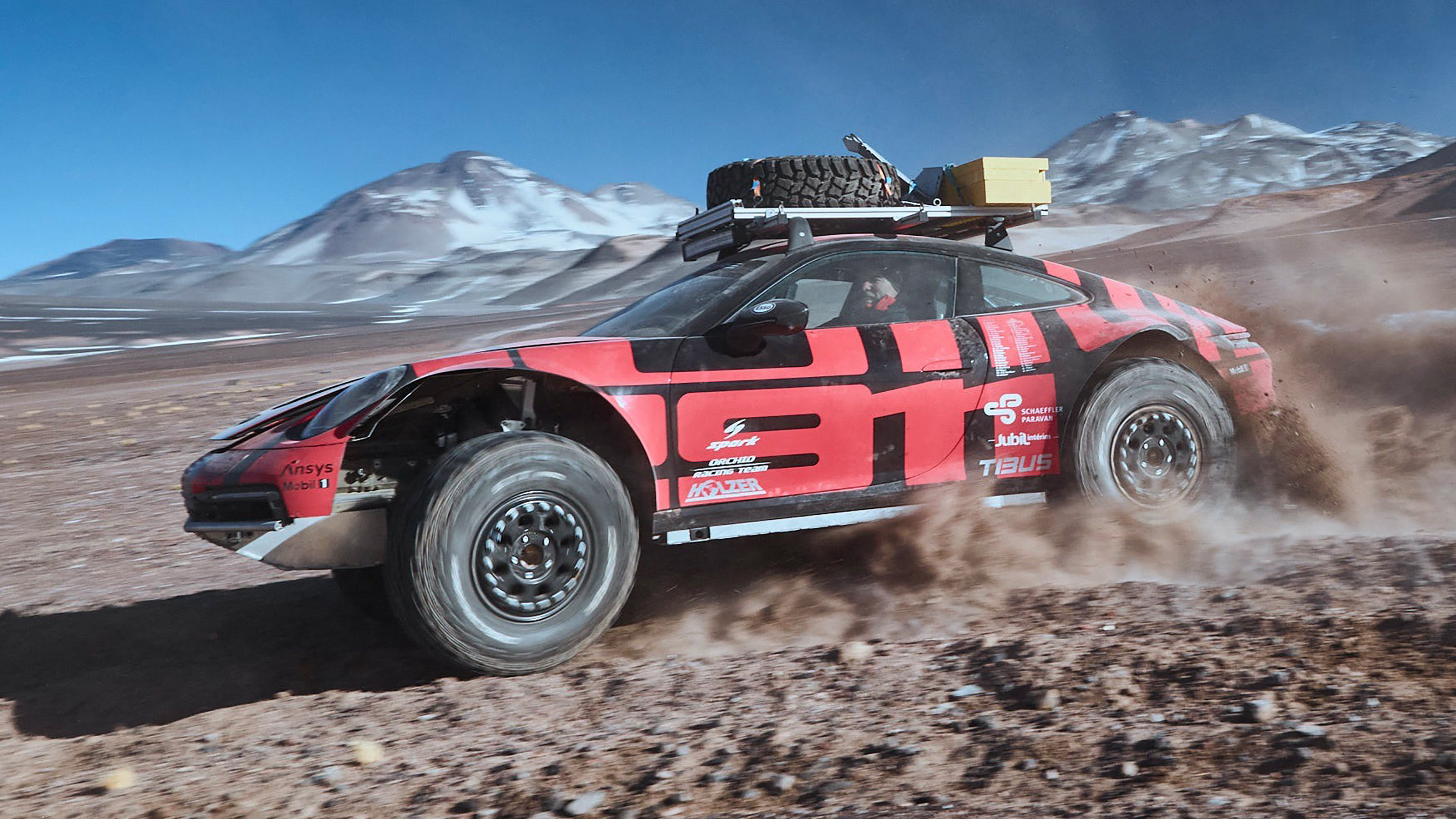 Dakar inspired Porsche 911