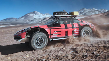 Dakar inspired Porsche 911