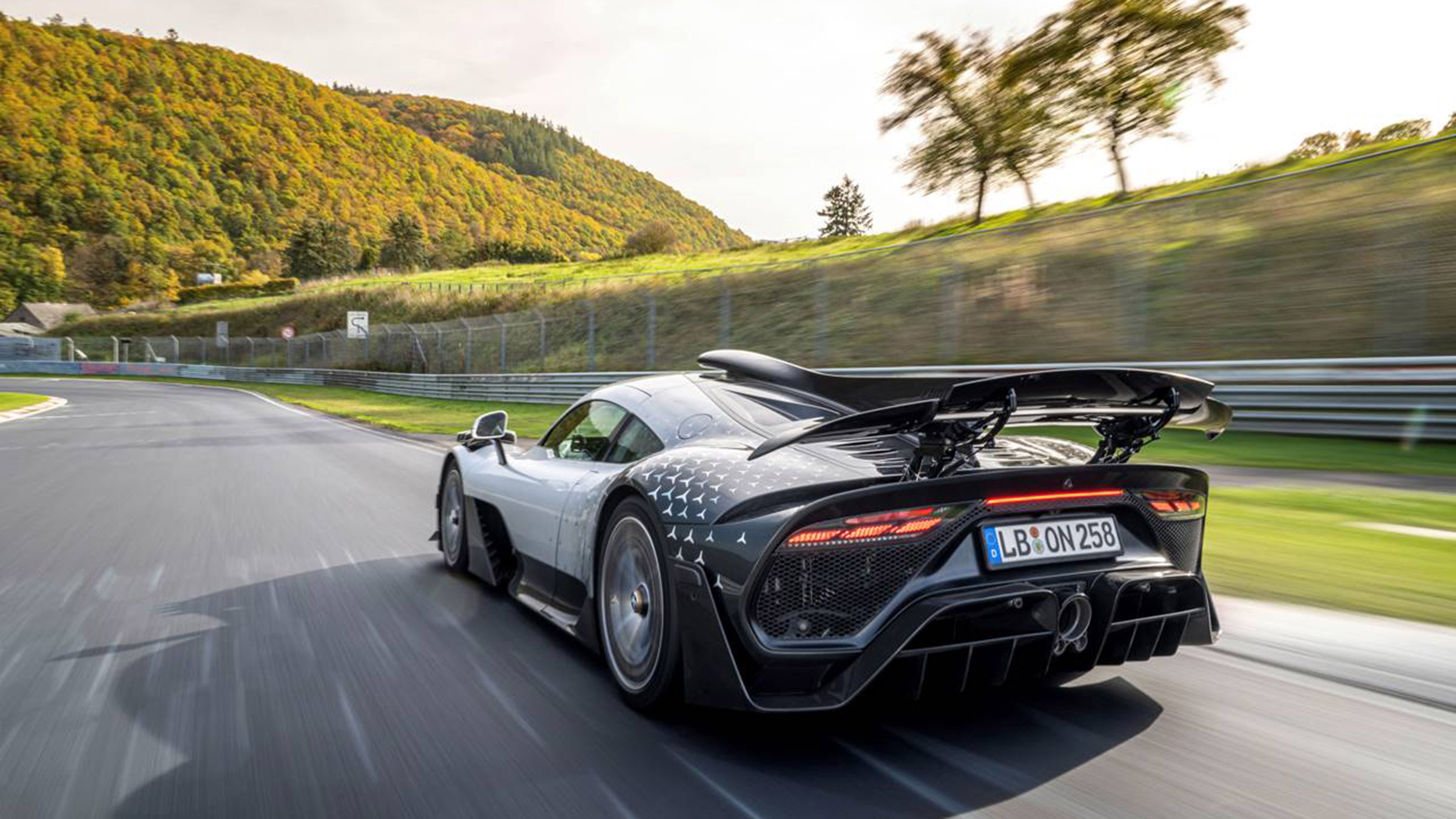 Mercedes-AMG One P1 – lap