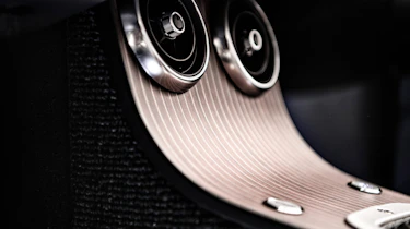 Morgan Plus Six – dash