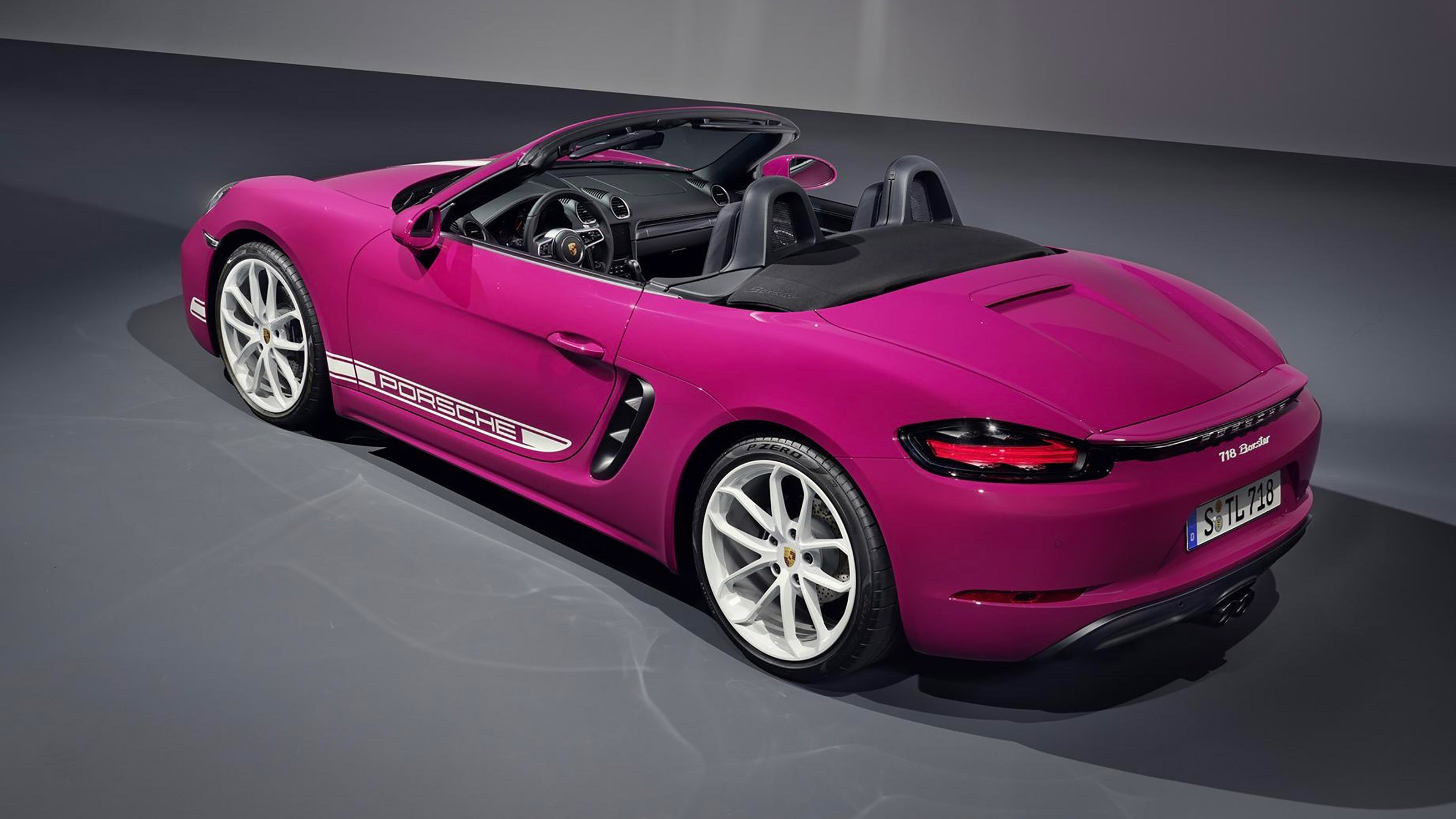 Porsche 718 Style Edition