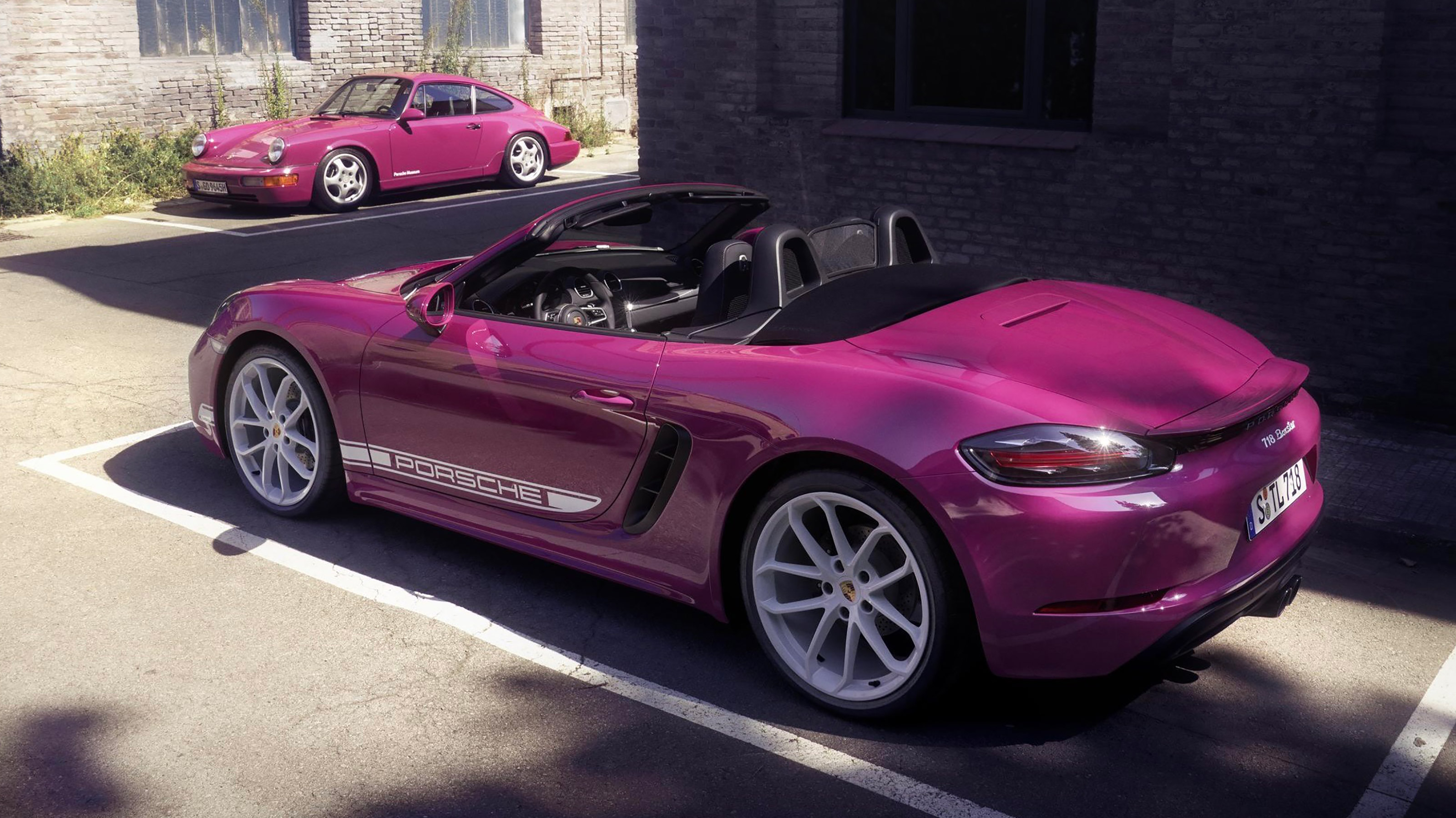 Porsche 718 Style Edition