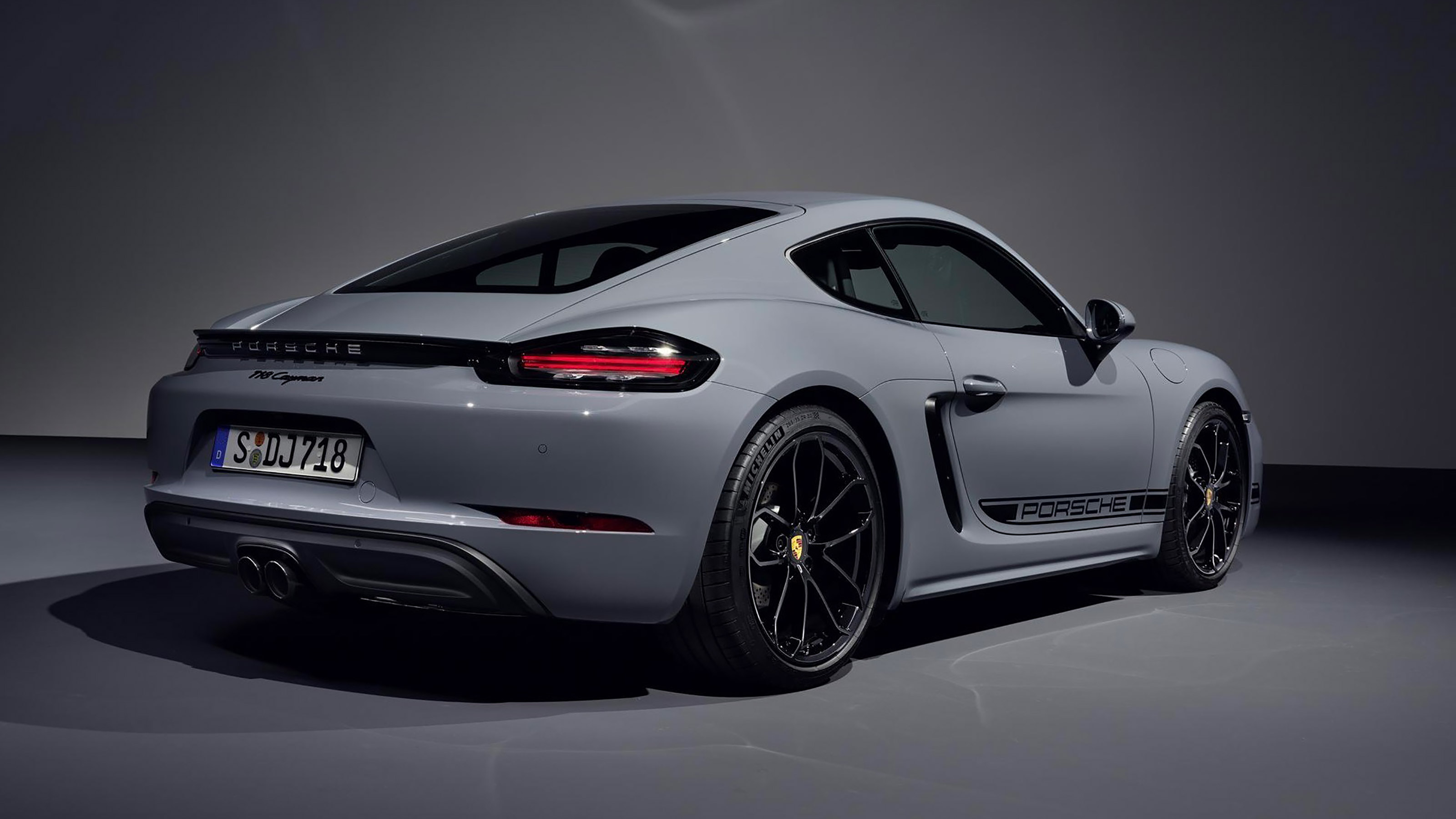 Porsche 718 Style Edition