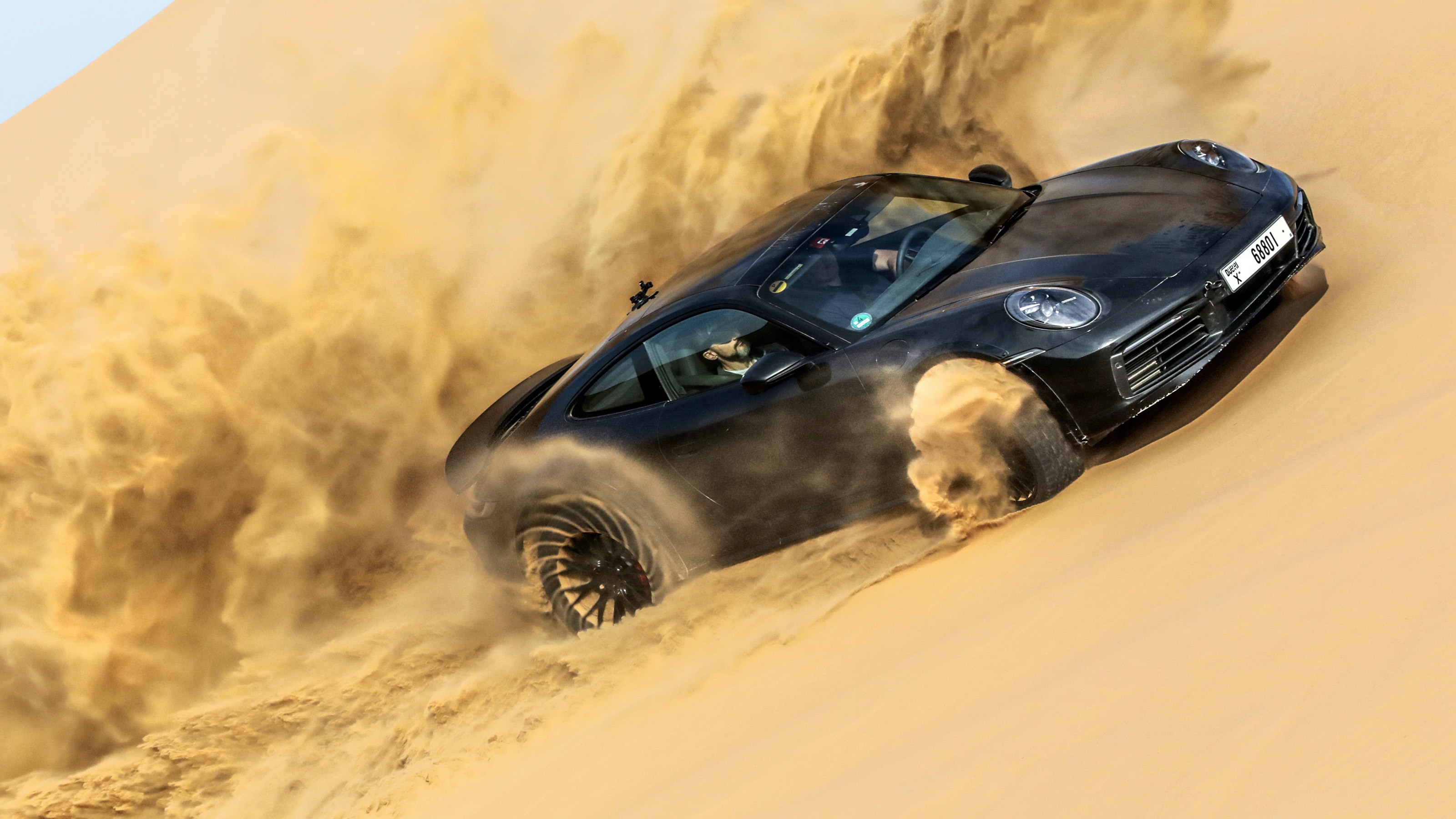 Porsche 911 Dakar teaser