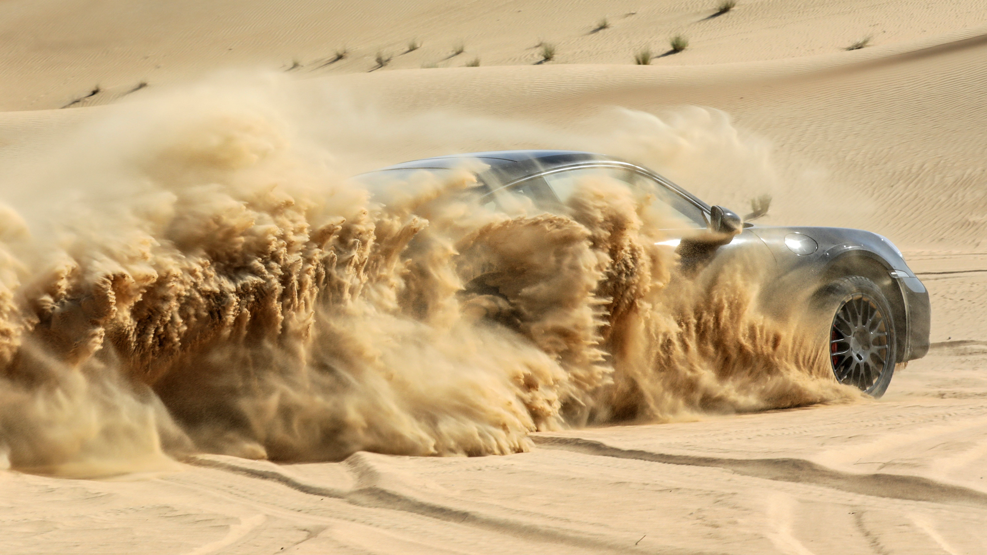Porsche 911 Dakar teaser