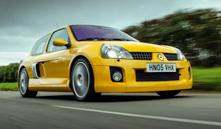 Renault Clio V6