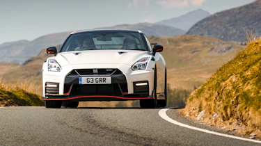 Renault Mégane RS 300 and Nissan GT-R Nismo