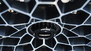 Aston Martin Victor – wheel