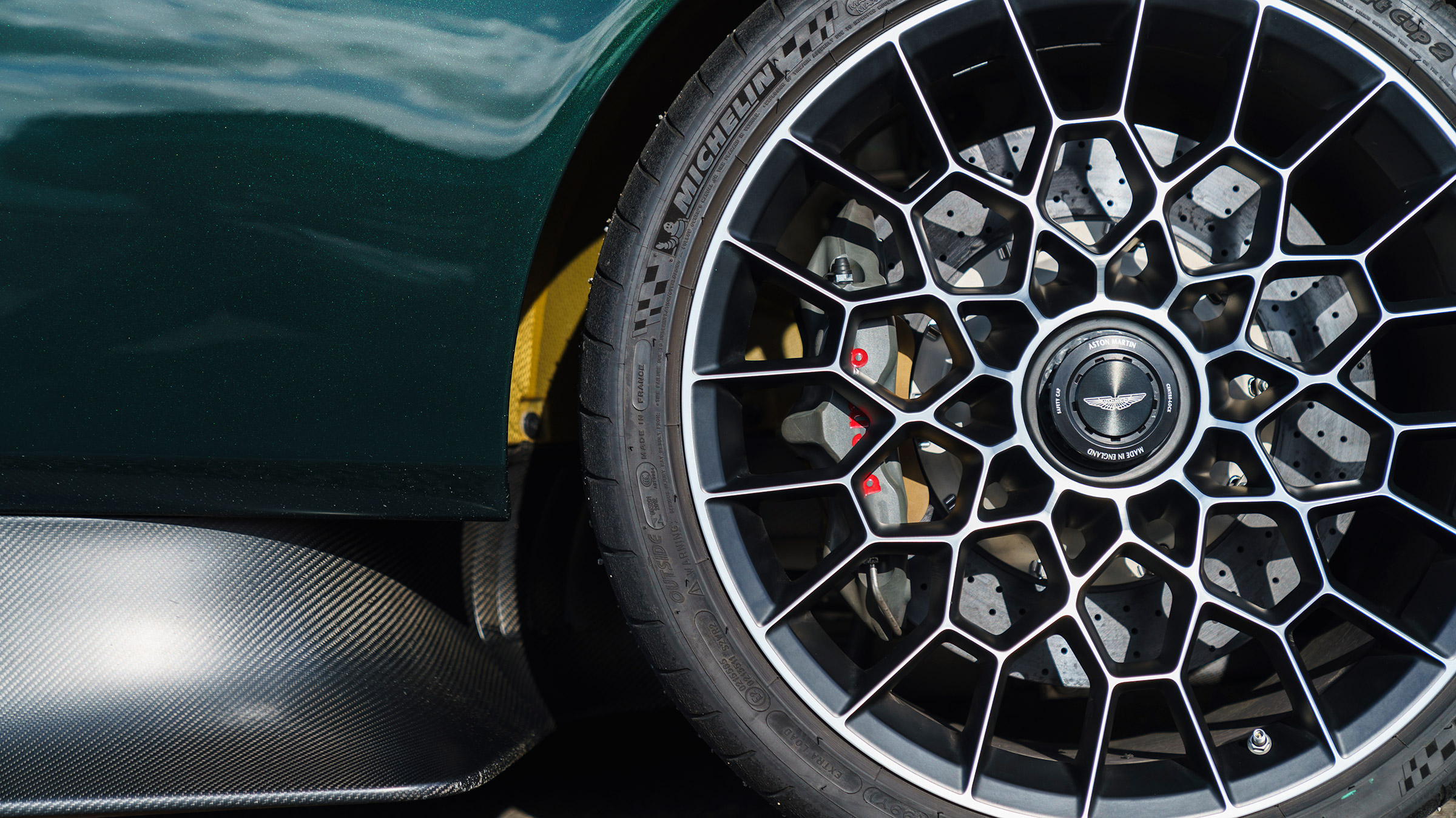 Aston Martin Victor – wheel