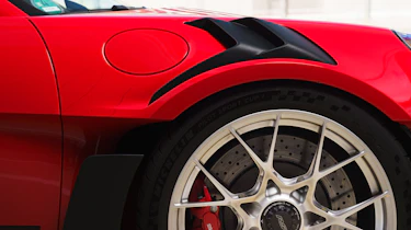 Porsche 911 GT3 RS – front wheel