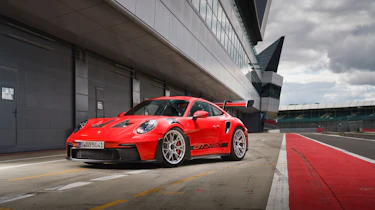 Porsche 911 GT3 RS – front quarter