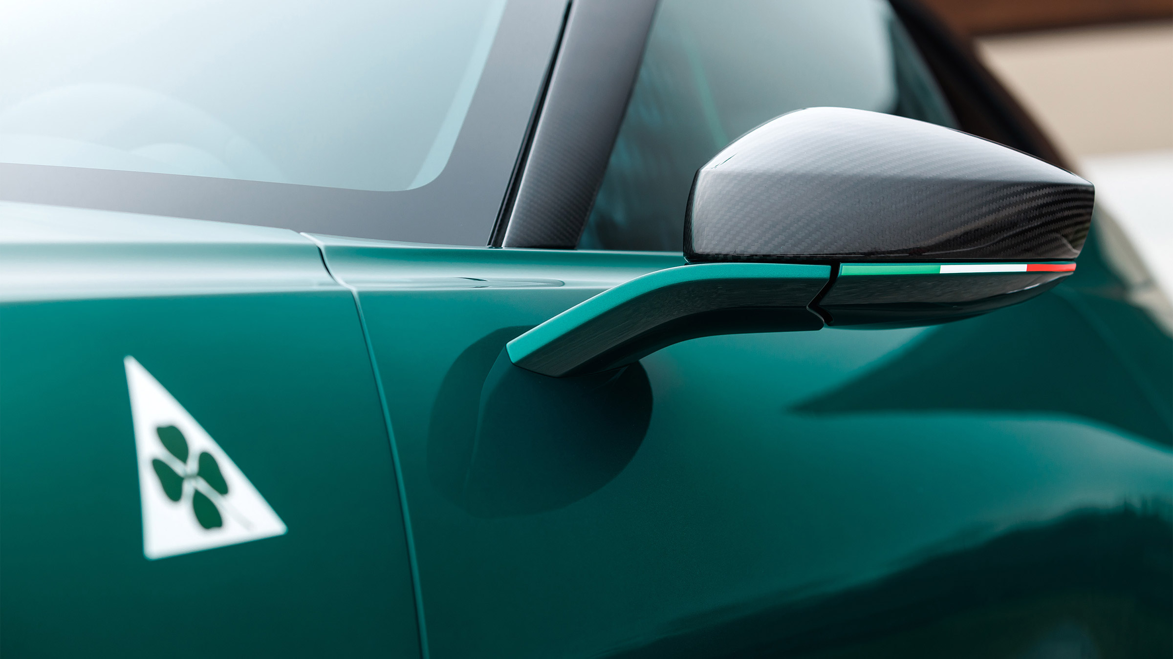 Alfa Romeo Giulia SWB Zagato – mirror