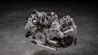 McLaren V6 engine