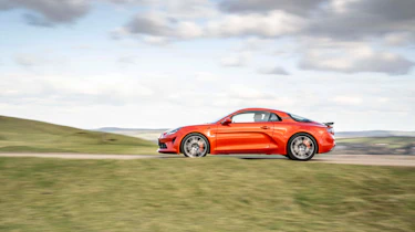 Alpine A110S 2022 – side