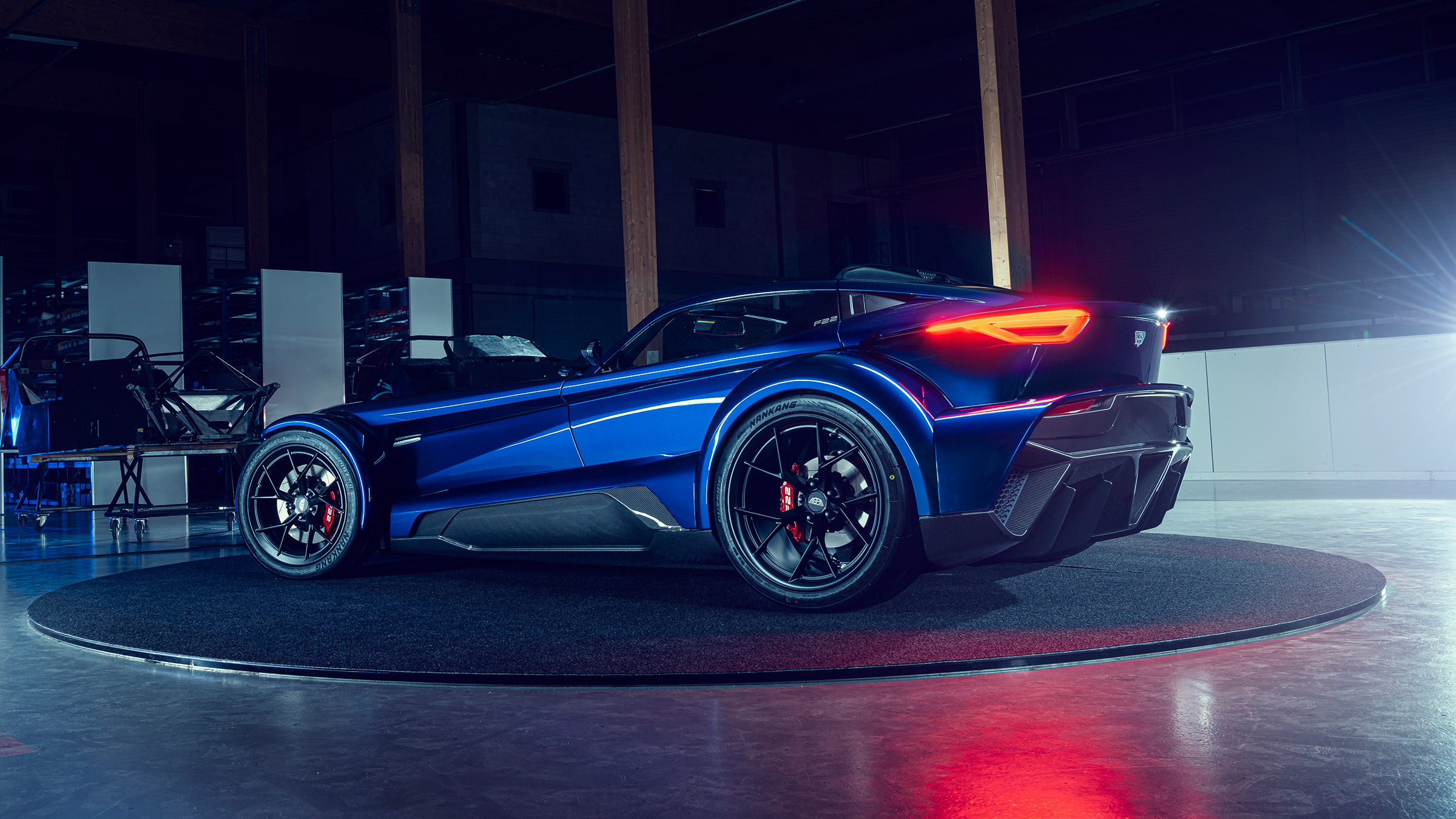 Donkervoorte F22 – rear quarter
