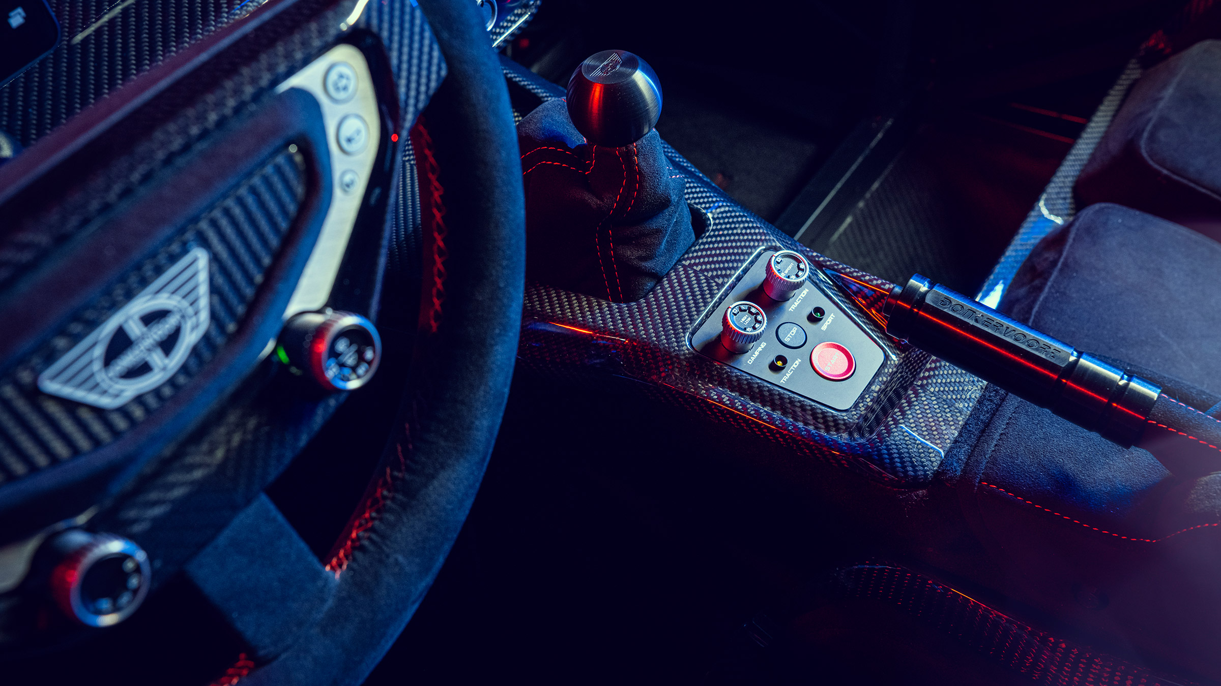 Donkervoorte F22 – buttons