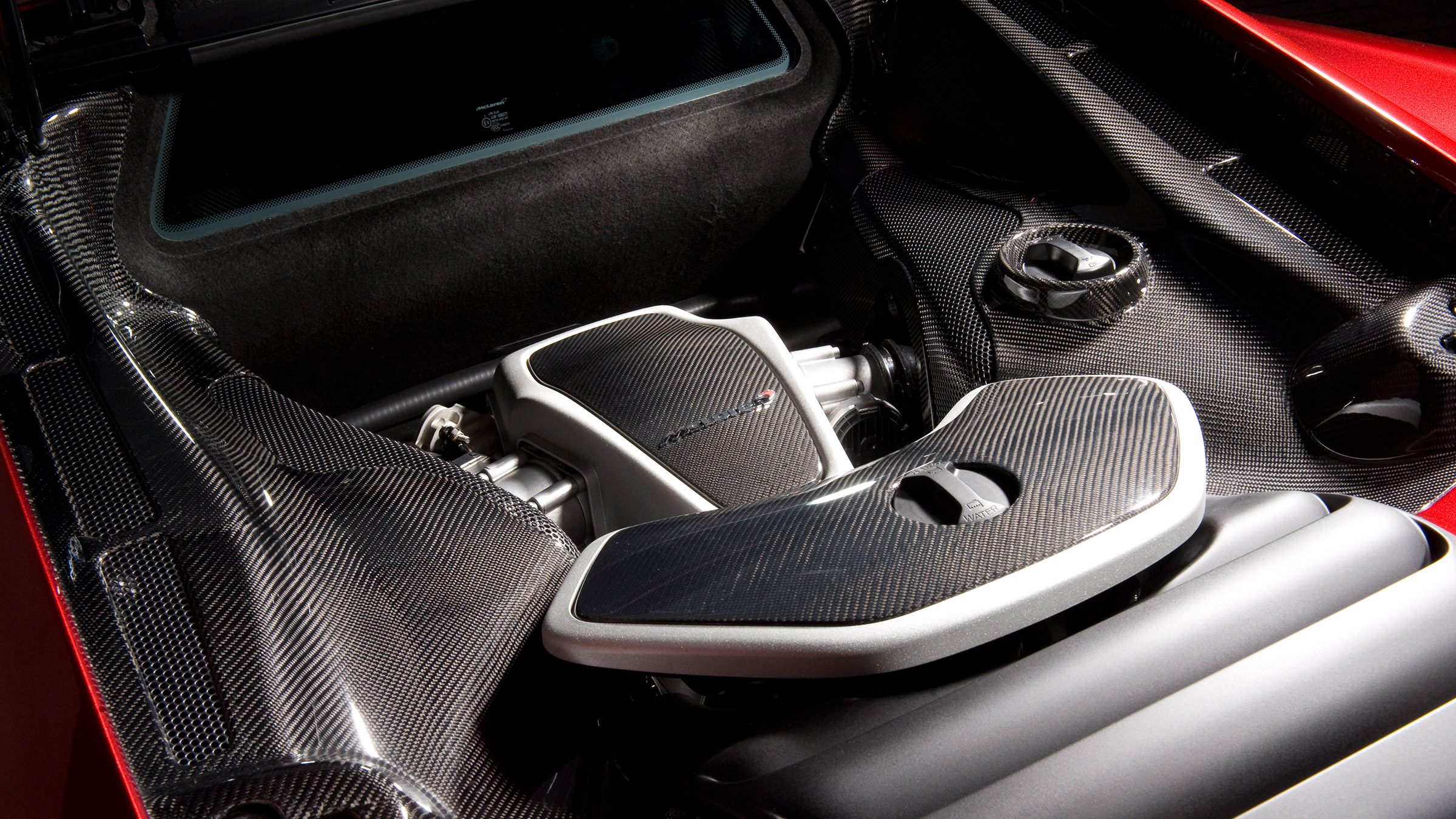 McLaren MP4-12C – engine