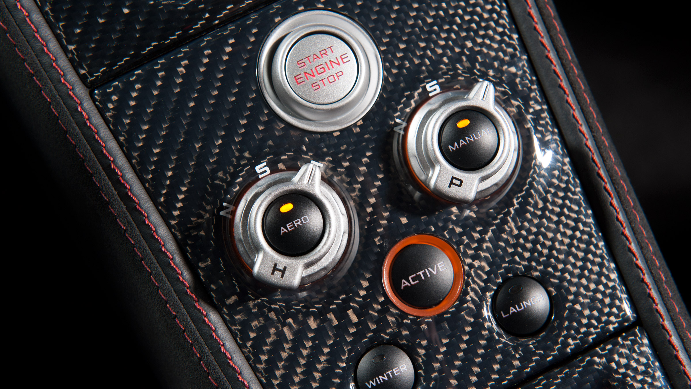 McLaren MP4-12C – dash