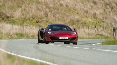 McLaren MP4-12C – front
