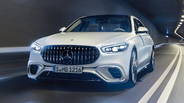Mercedes-AMG S63 header – front tracking