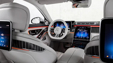 Mercedes-AMG S63 header – interior