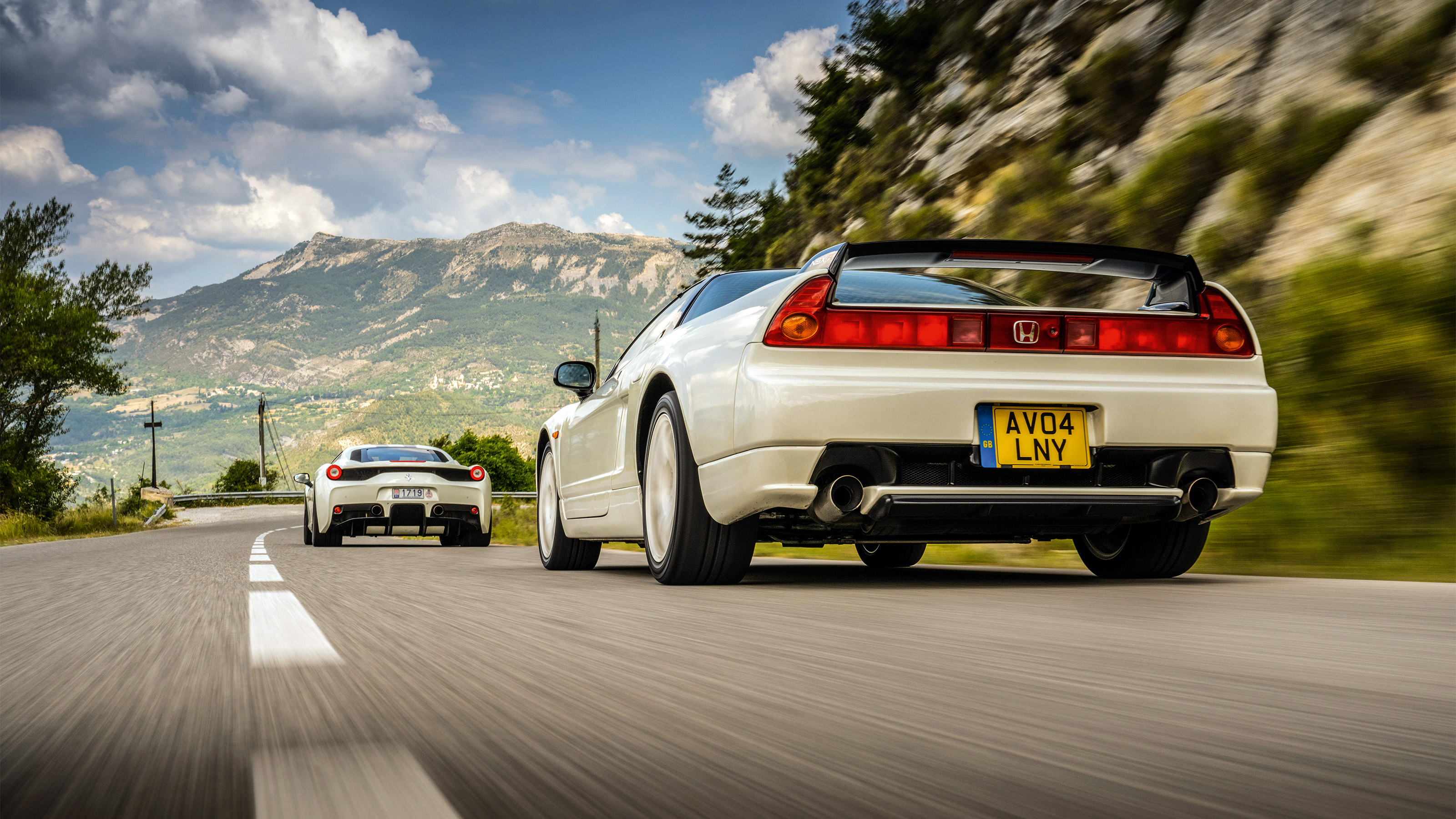 Porsche Cayman GT4 RS v Huracán STO v 458 Speciale v Honda NSX‑R