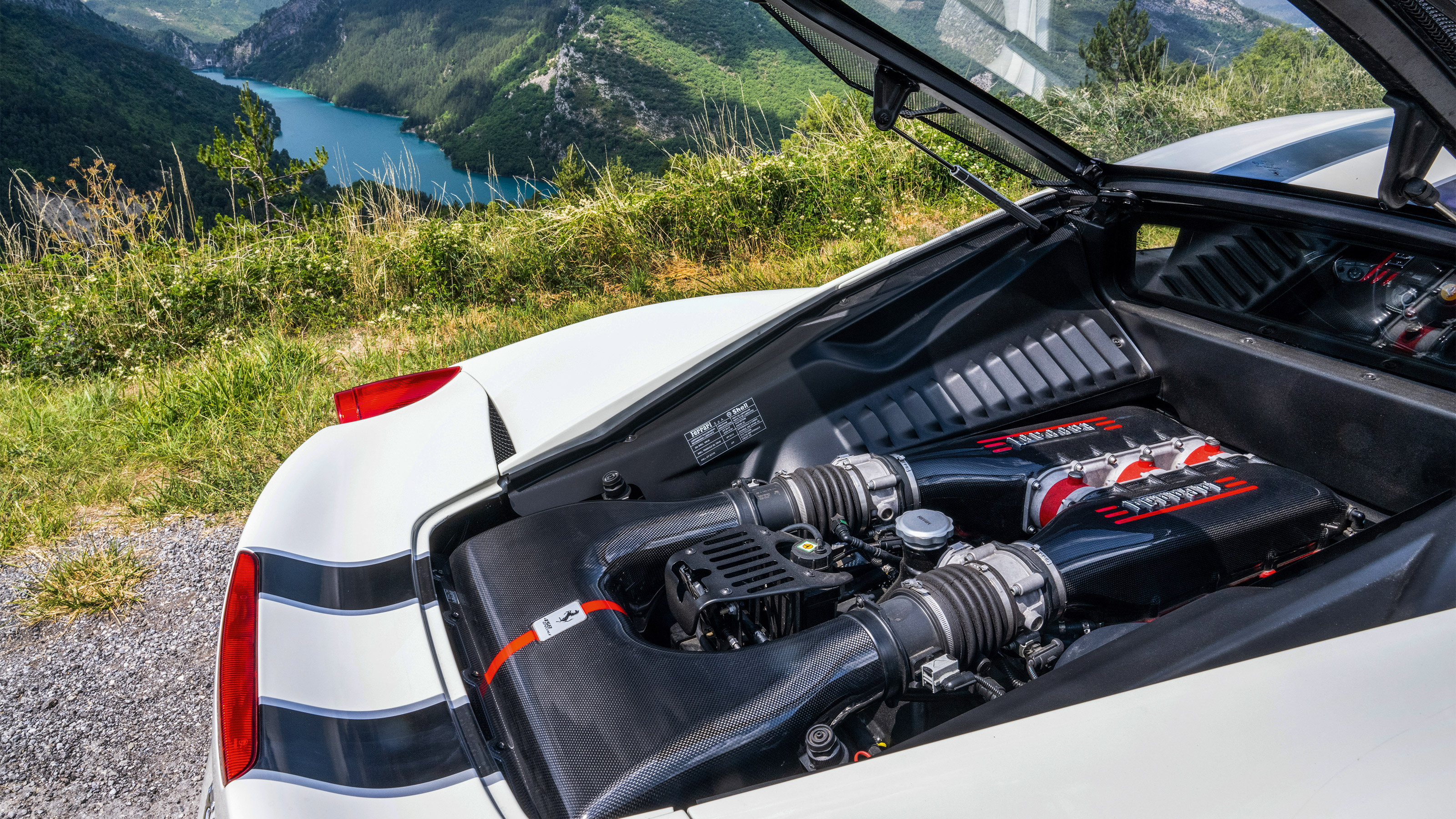Porsche Cayman GT4 RS v Huracán STO v 458 Speciale v Honda NSX‑R