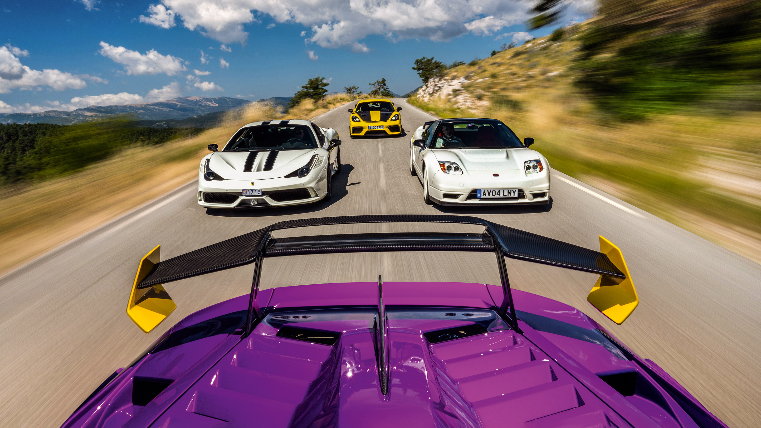 Porsche Cayman GT4 RS v Huracán STO v 458 Speciale v Honda NSX‑R
