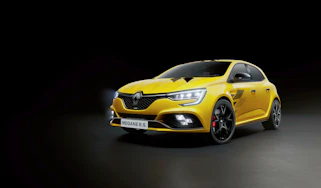 Renault Megane RS Ultime – yellow front