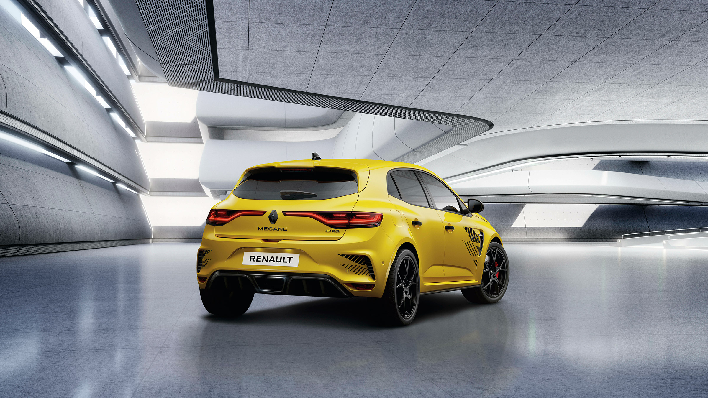 Renault Megane RS Ultime – rear quarter