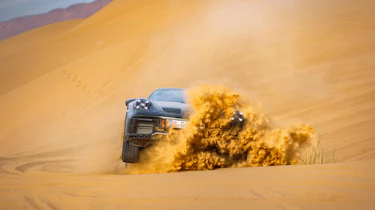 Porsche 911 Dakar – nose