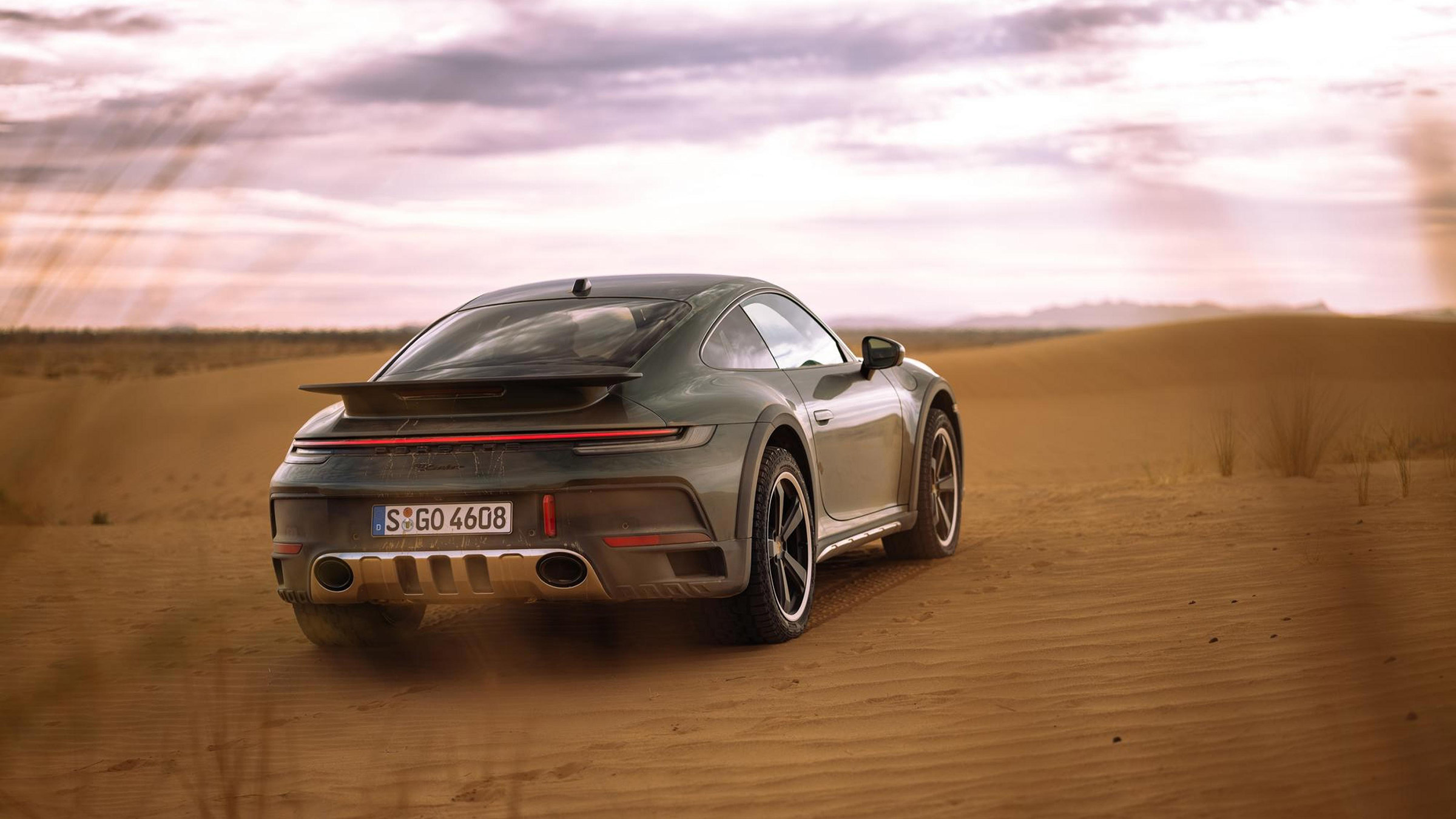 Porsche 911 Dakar – rear