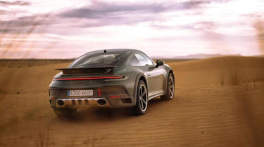 Porsche 911 Dakar – rear