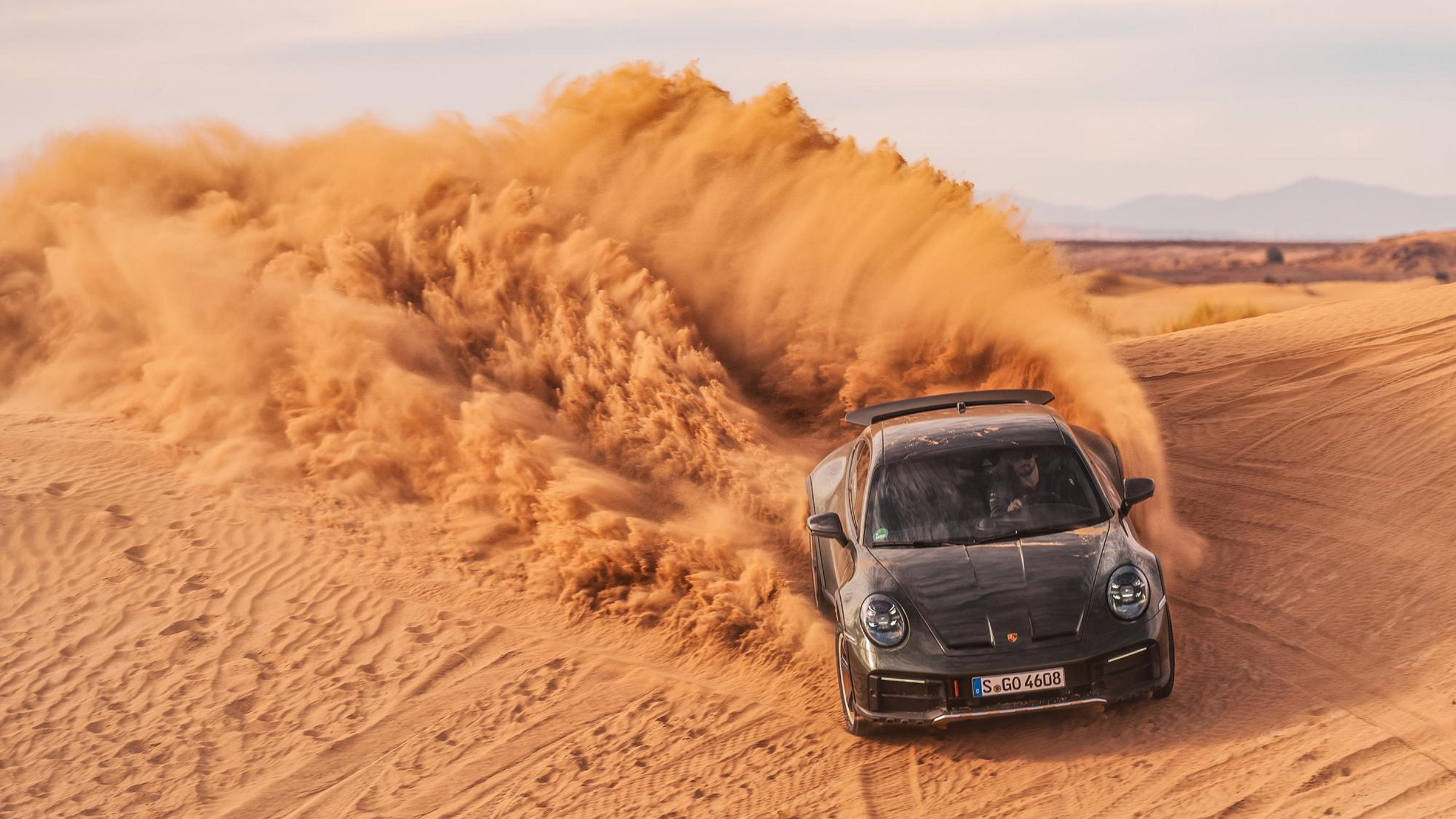 Porsche 911 Dakar – front